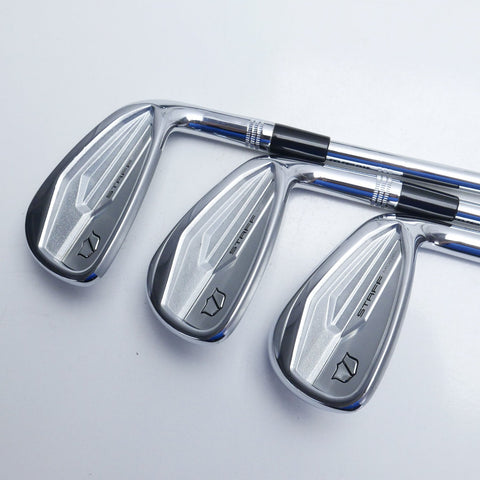 Used Wilson Staff Model CB Steel Iron Set / 5 - PW / Regular Flex