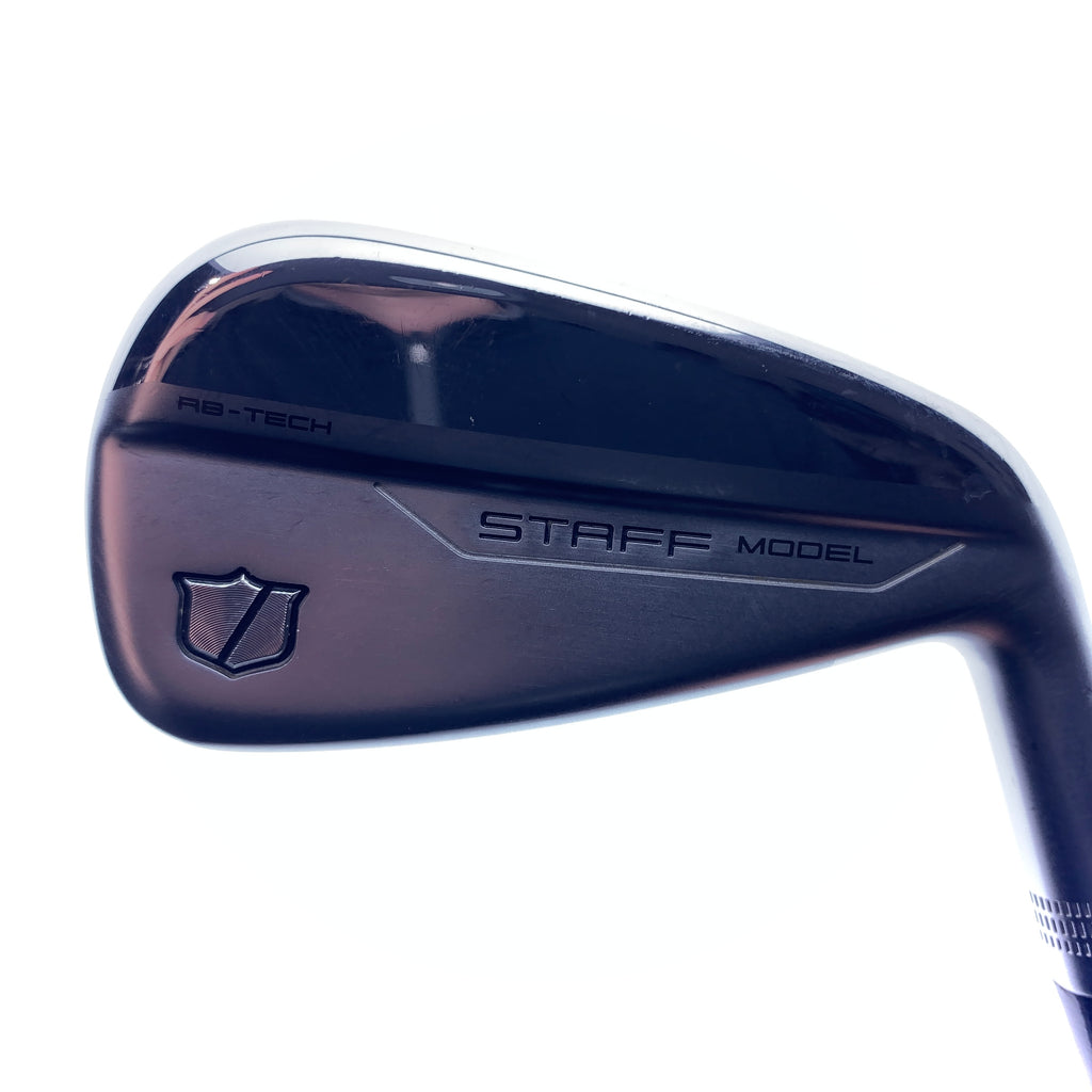 Used Wilson Staff RB Utility 2 Hybrid / 18 Degrees / Stiff Flex