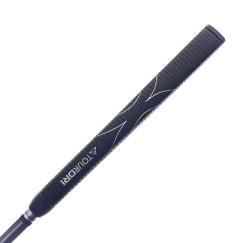 Used YES Carolyne Putter / 33.0 Inches