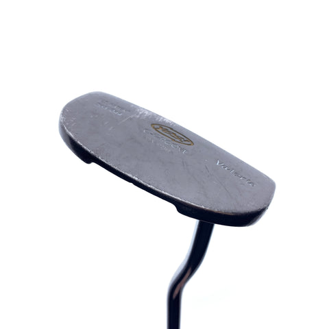 Used YES Valerie Putter / 33.5 Inches