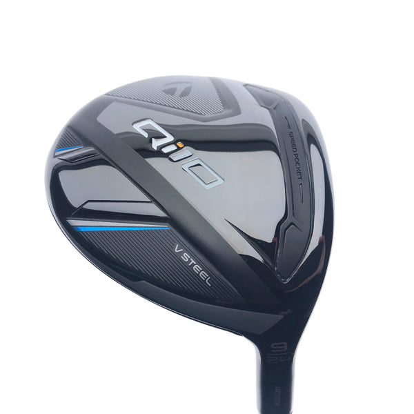 Used TaylorMade Qi10 9 Fairway Wood / 24 Degrees / Regular Flex