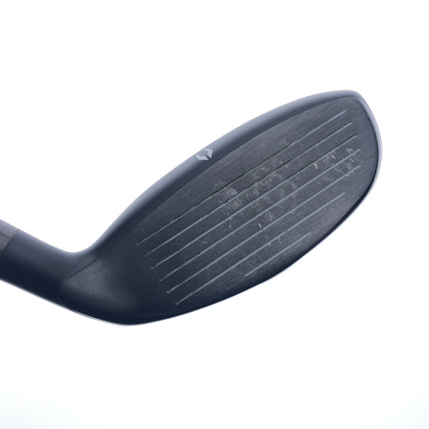 Used Cleveland Launcher XL Halo 4 Hybrid / 21 Degrees / Regular / Left-Handed - Replay Golf 